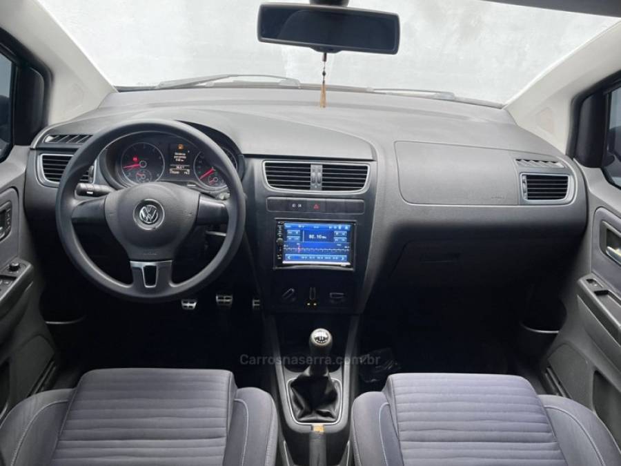 VOLKSWAGEN - SPACE CROSS - 2011/2012 - Preta - R$ 39.900,00