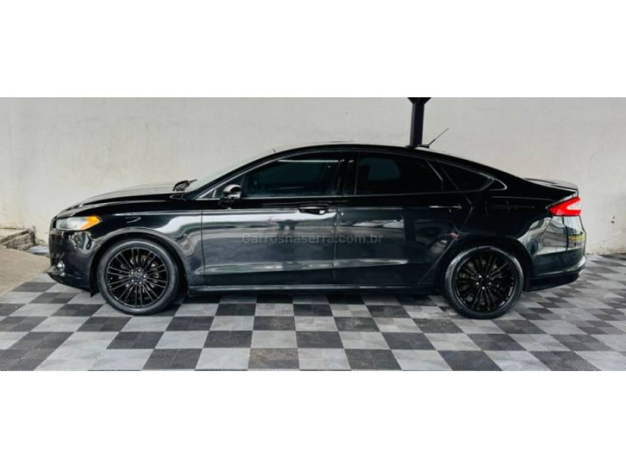 FORD - FUSION - 2014/2014 - Preta - R$ 69.900,00