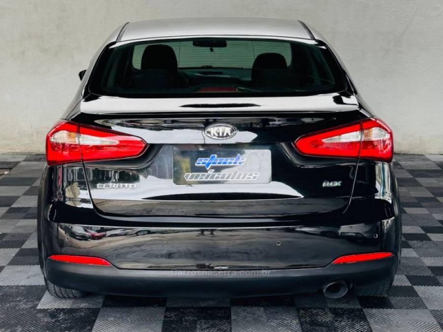 KIA MOTORS - CERATO - 2013/2014 - Preta - R$ 61.900,00