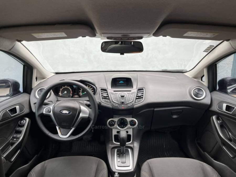 FORD - FIESTA - 2013/2014 - Preta - R$ 42.900,00