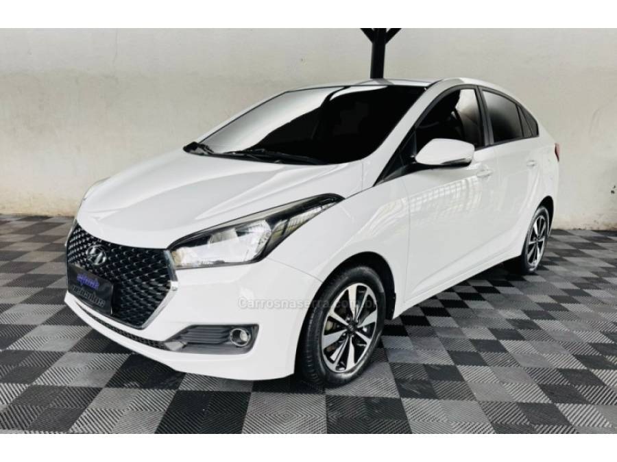 HYUNDAI - HB20S - 2019/2019 - Branca - R$ 67.900,00