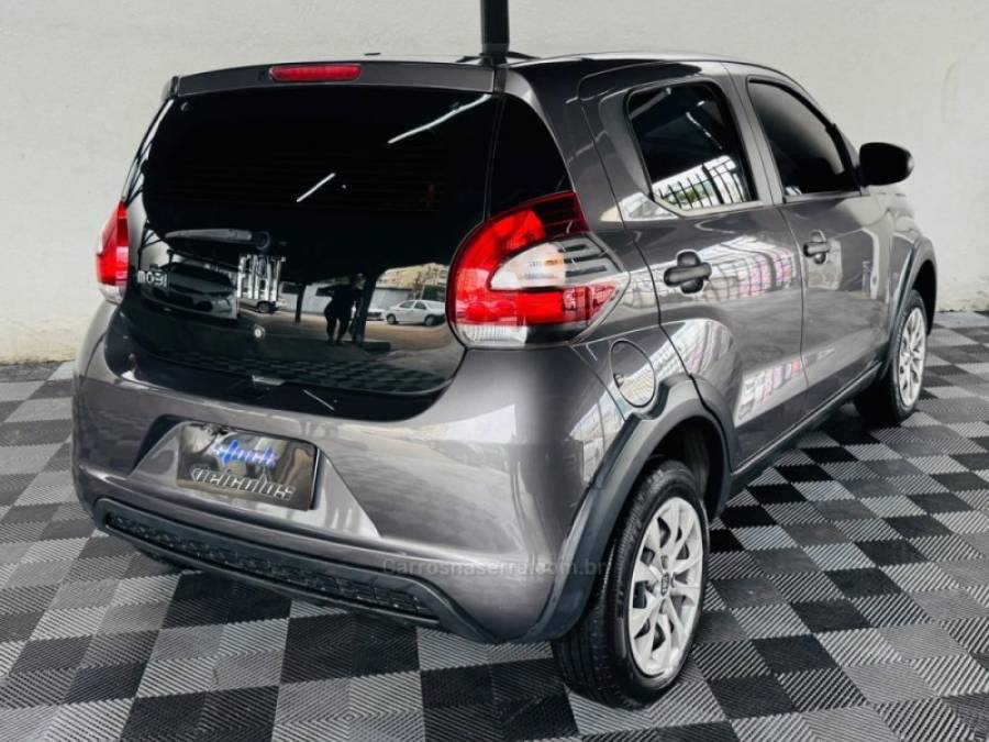FIAT - MOBI - 2020/2021 - Cinza - R$ 47.900,00