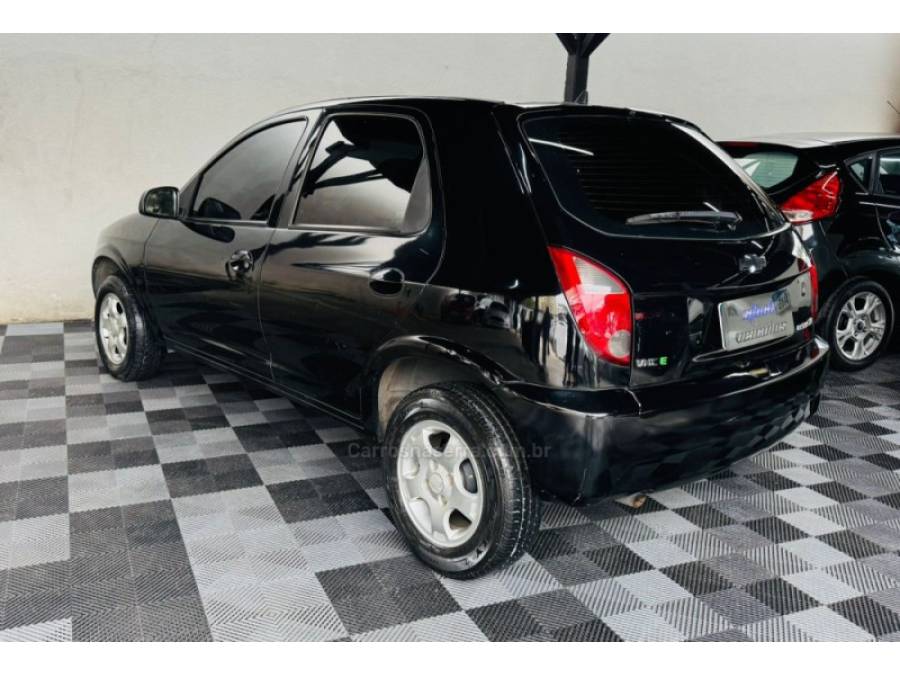 CHEVROLET - CELTA - 2013/2012 - Preta - R$ 27.900,00