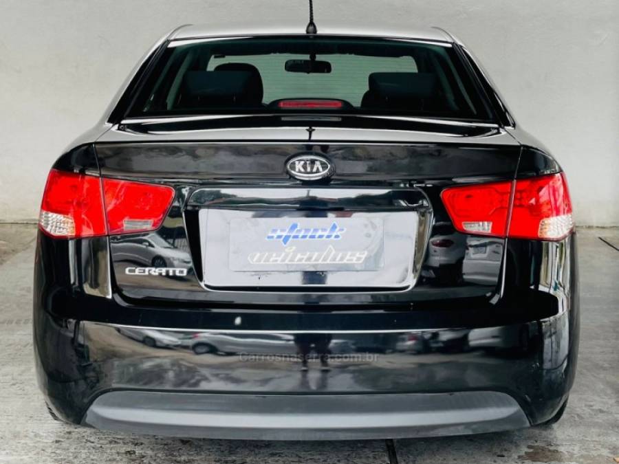 KIA MOTORS - CERATO - 2011/2012 - Preta - R$ 43.900,00