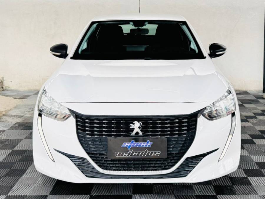 PEUGEOT - 208 - 2022/2023 - Branca - R$ 61.900,00
