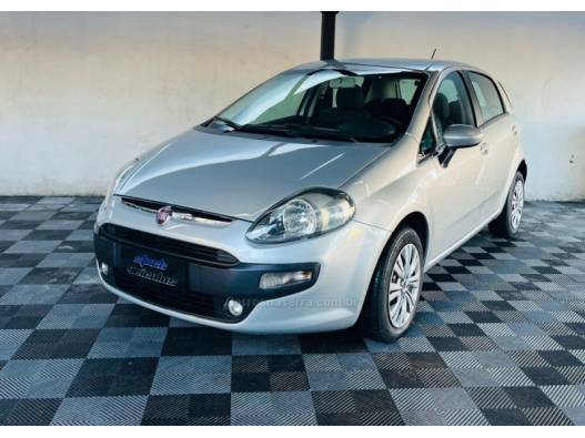 FIAT - PUNTO - 2013/2013 - Prata - R$ 40.900,00