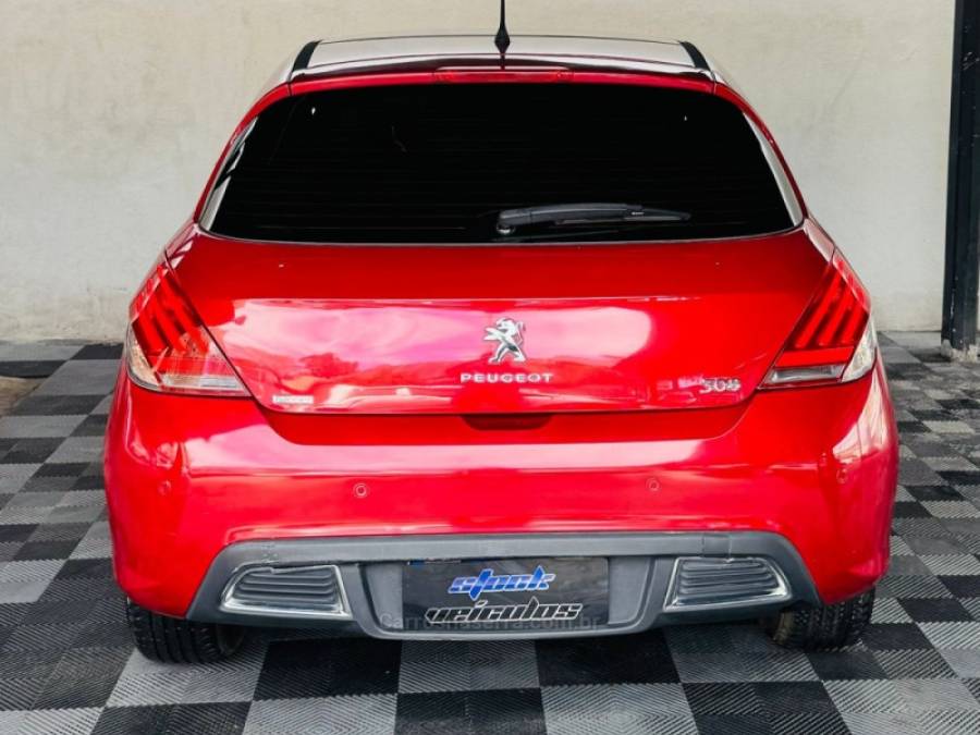PEUGEOT - 308 - 2015/2016 - Vermelha - R$ 51.900,00