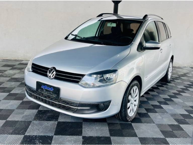 VOLKSWAGEN - SPACEFOX - 2012/2013 - Prata - R$ 41.900,00