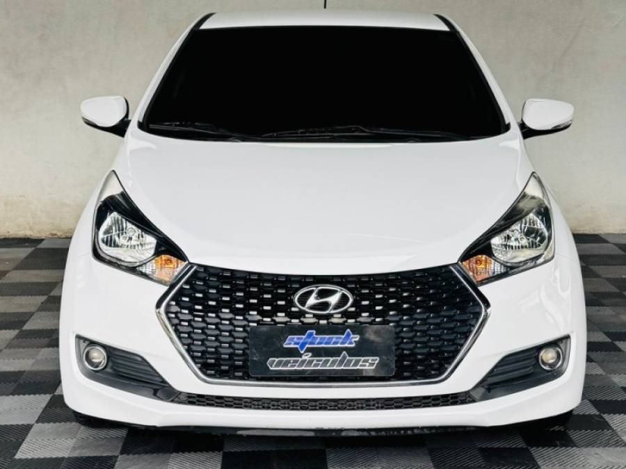 HYUNDAI - HB20S - 2019/2019 - Branca - R$ 67.900,00