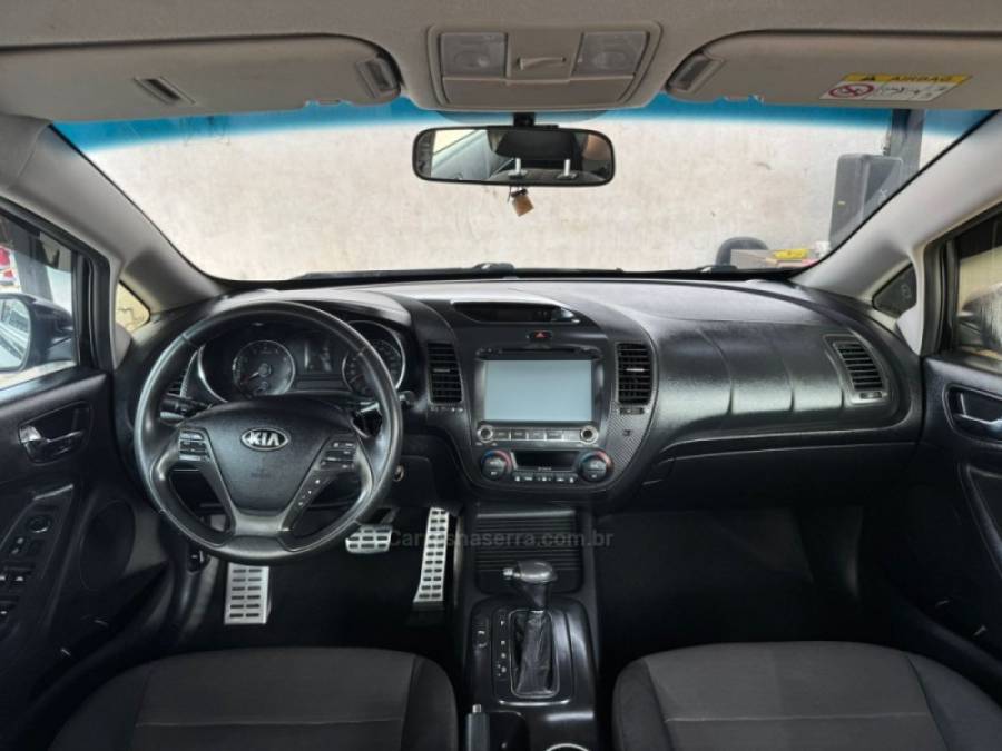 KIA MOTORS - CERATO - 2013/2014 - Preta - R$ 61.900,00