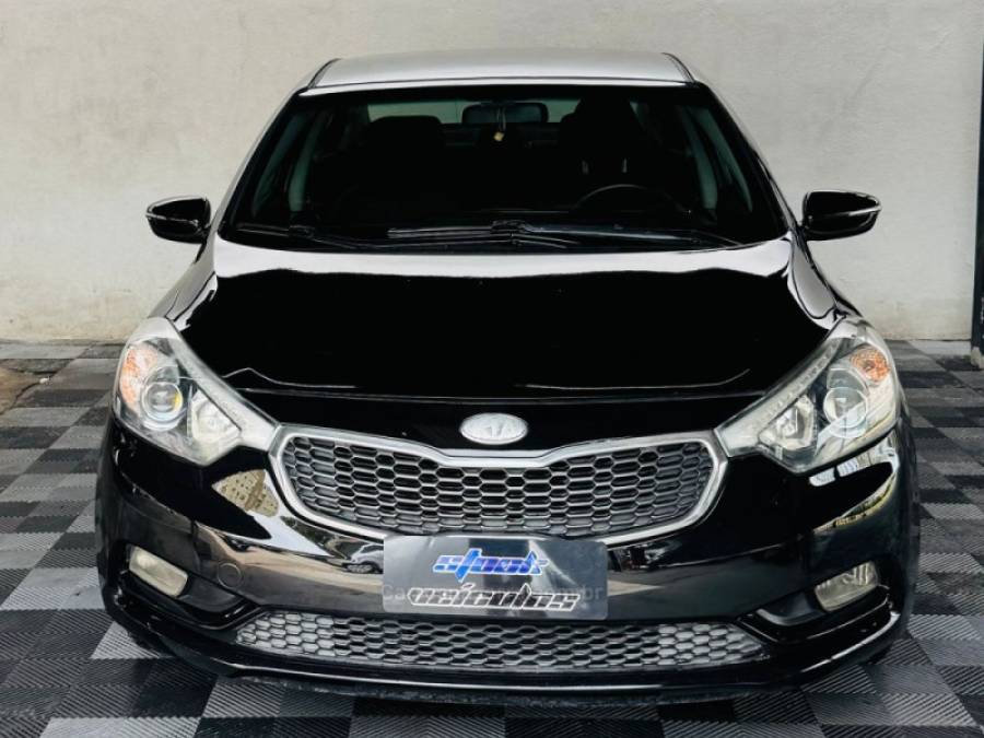 KIA MOTORS - CERATO - 2013/2014 - Preta - R$ 61.900,00
