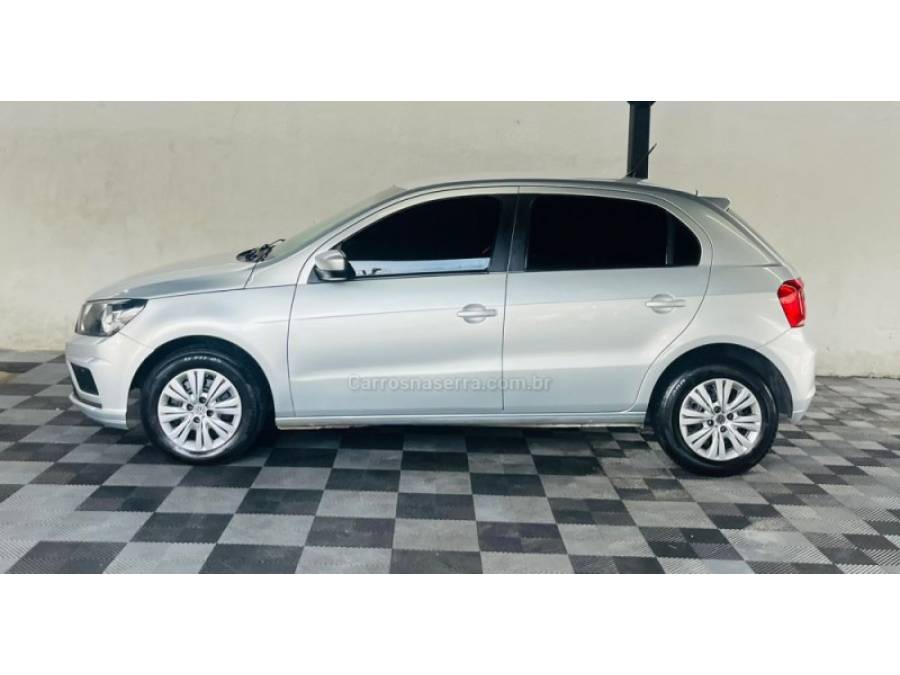 VOLKSWAGEN - GOL - 2019/2020 - Prata - R$ 47.900,00