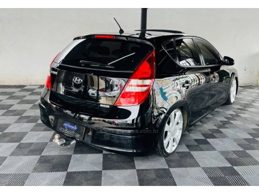 HYUNDAI - I30 - 2010/2009 - Preta - R$ 41.900,00