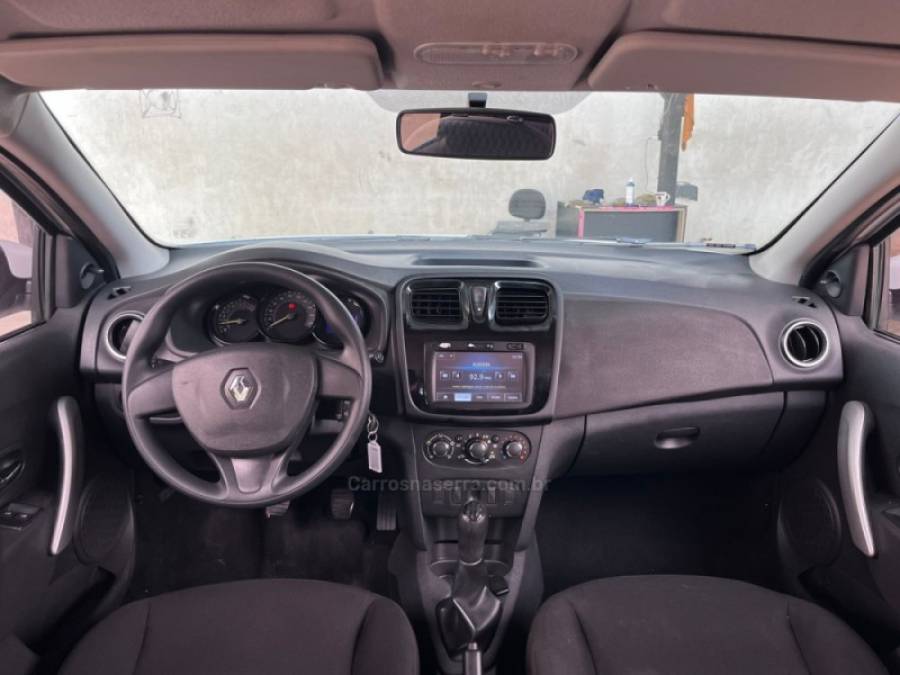 RENAULT - SANDERO - 2014/2015 - Branca - R$ 33.900,00