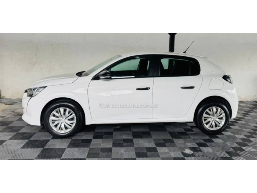 PEUGEOT - 208 - 2022/2023 - Branca - R$ 61.900,00