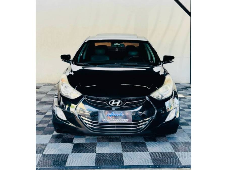 HYUNDAI - ELANTRA - 2011/2012 - Preta - R$ 62.900,00