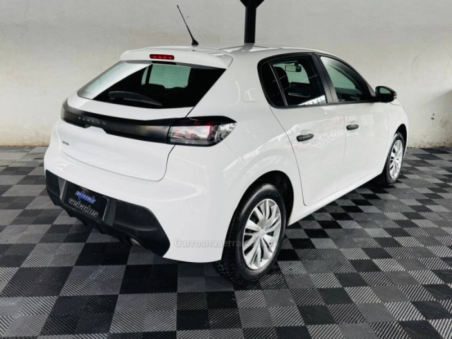 PEUGEOT - 208 - 2022/2023 - Branca - R$ 61.900,00