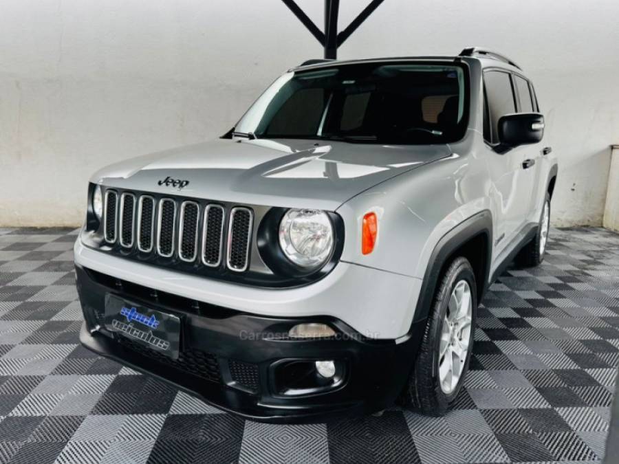 JEEP - RENEGADE - 2017/2018 - Prata - R$ 68.900,00