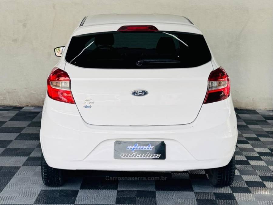 FORD - KA - 2018/2018 - Branca - R$ 37.900,00